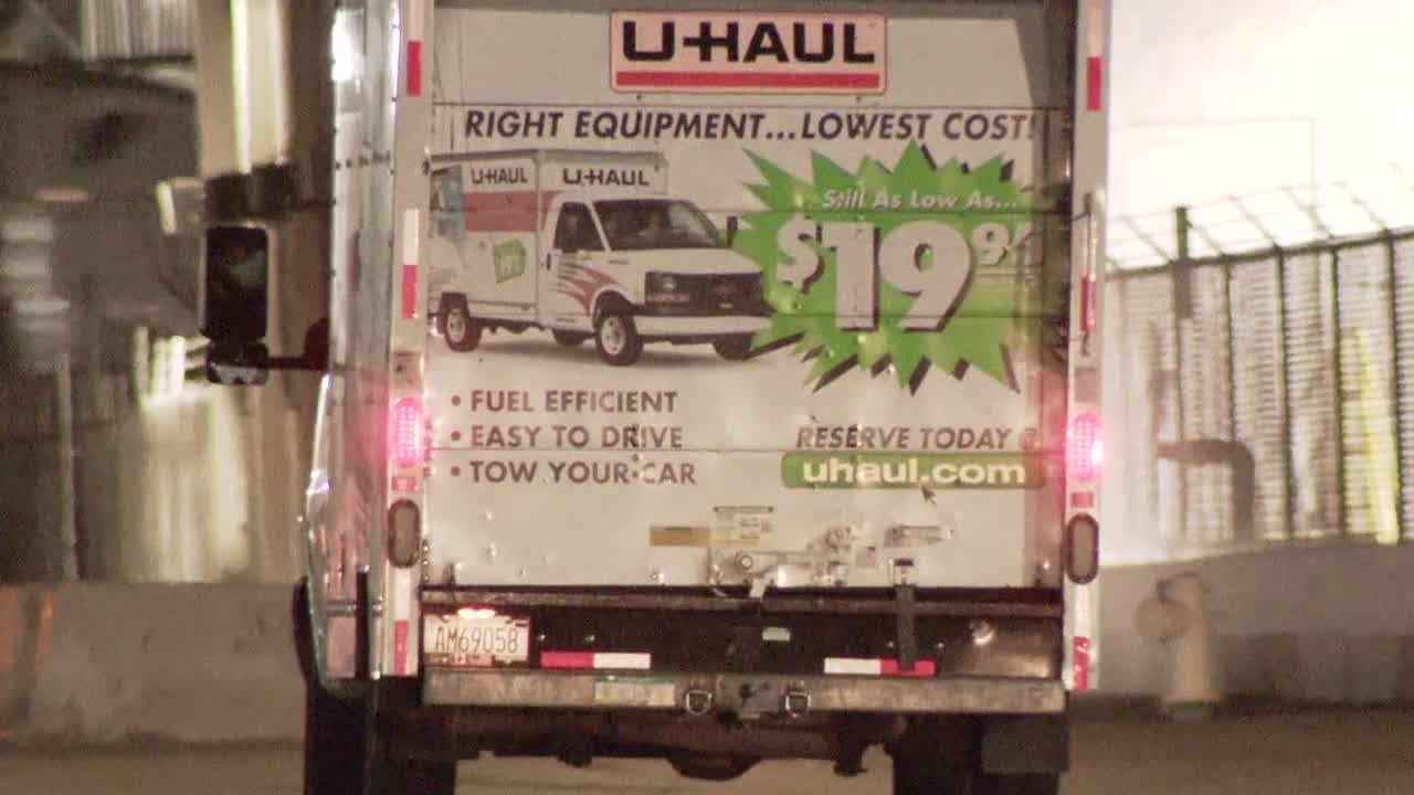 Raw video: Coast Guard police fire at U-Haul